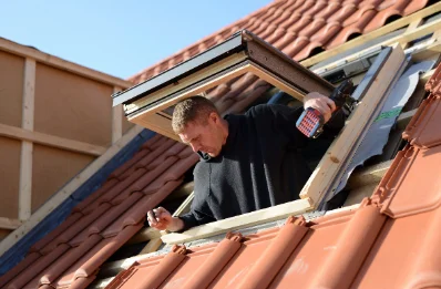 Pose de fenêtres de toit Velux à Botmeur